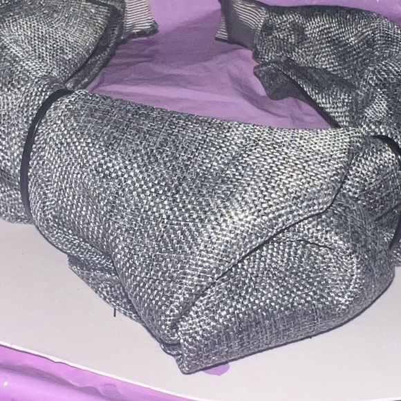 Scunci Gray Top Knot Headband - Picture 7 of 11
